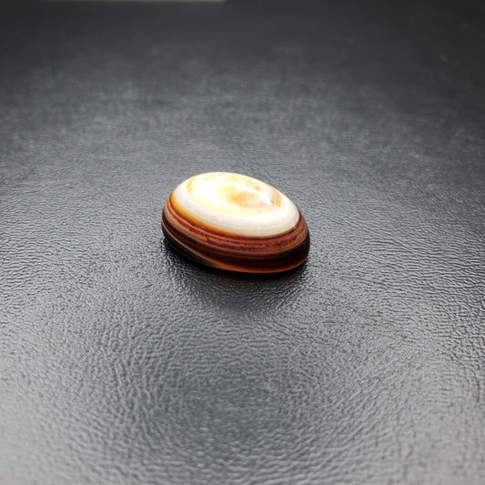Cabochon Agate Rubanée Quatre Niveaux