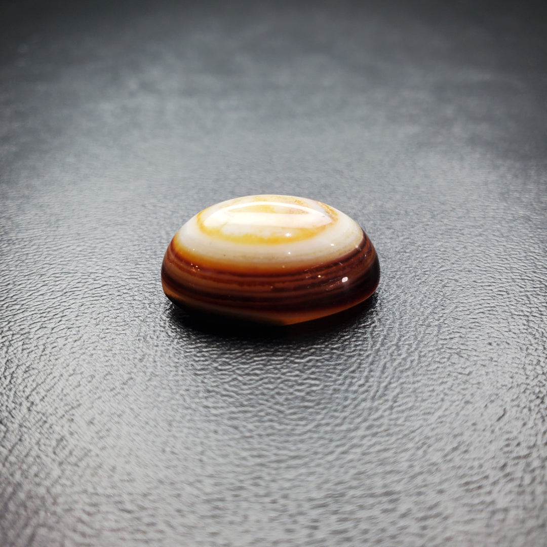 Cabochon Agate Rubanée Quatre Niveaux