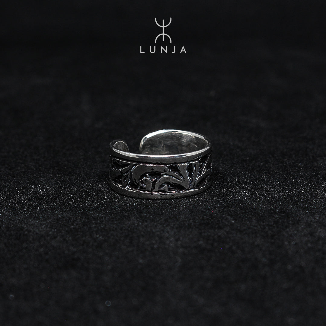 Bague ronde en argent d'inspiration berbère
