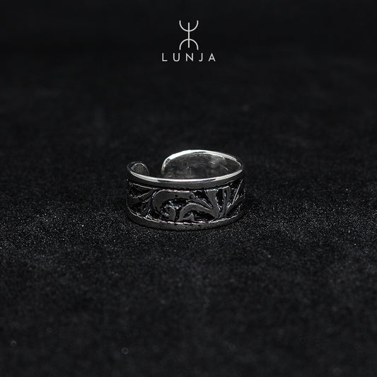 Bague ronde en argent d'inspiration berbère