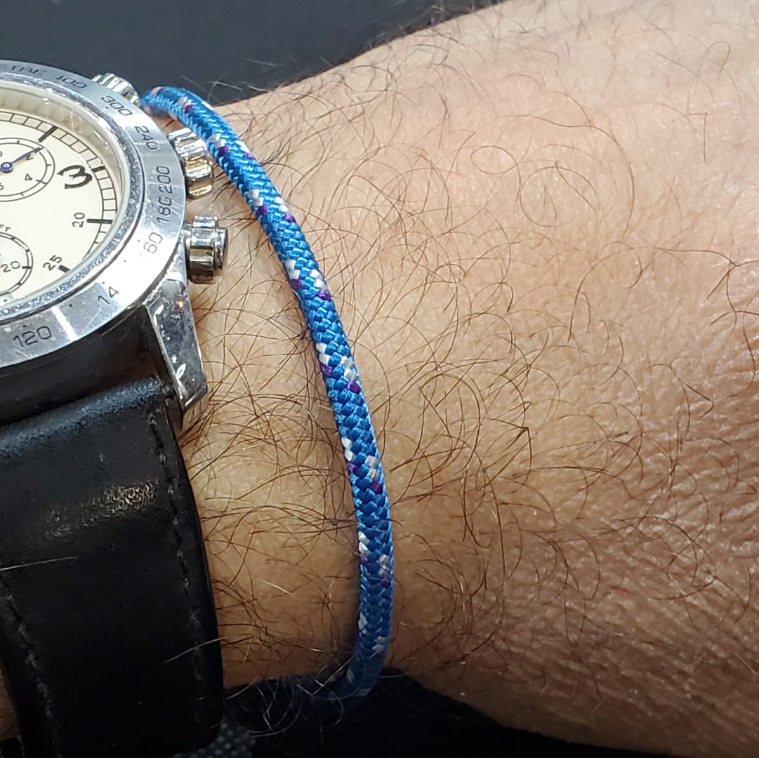 Bracelet en fil paracorde bleu épaisse