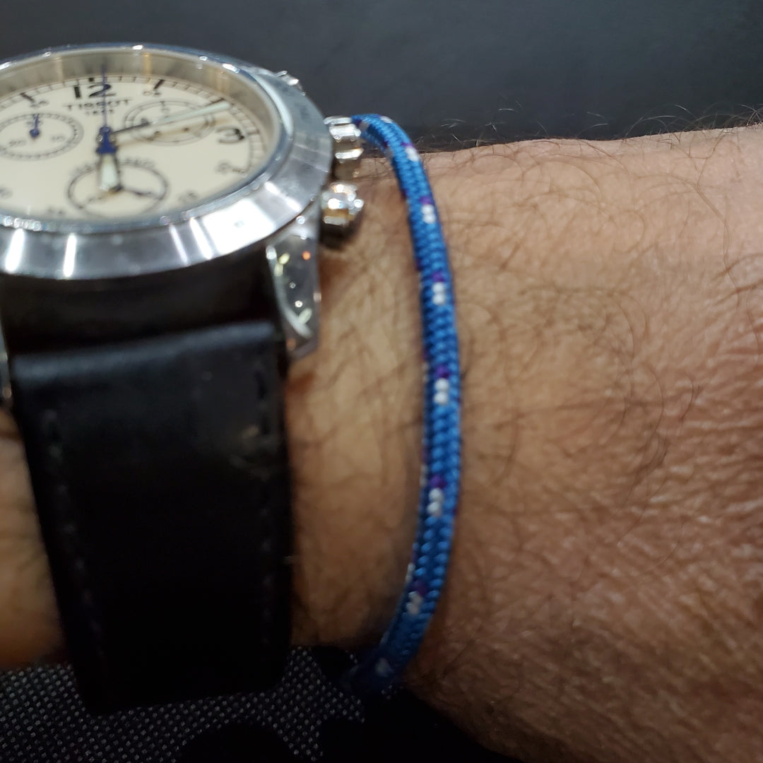 Bracelet en fil paracorde bleu épaisse