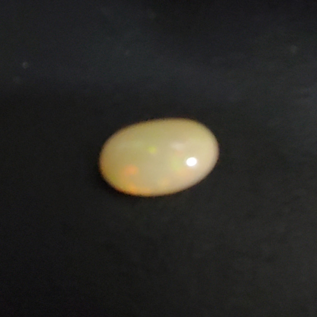 Cabochon Opale Blanche