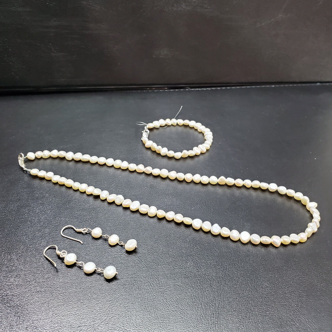 Serie Perles De Culture Plates