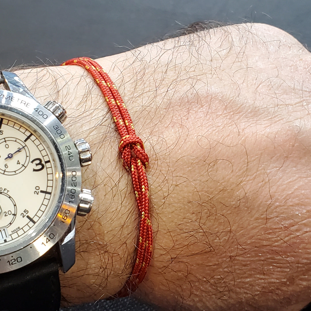 Bracelet fil de paracorde rouge