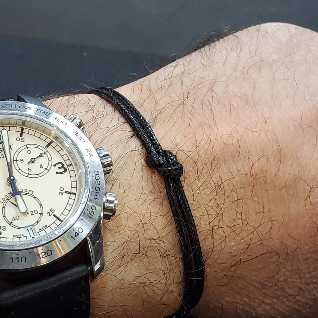 Bracelet en fil noir unisexe