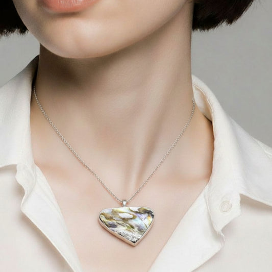 Collier en argent 925 avec un motif en Nacre naturelle