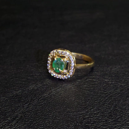 Bague Émeraude 0,5 carat pour Femme en argent platiné en or