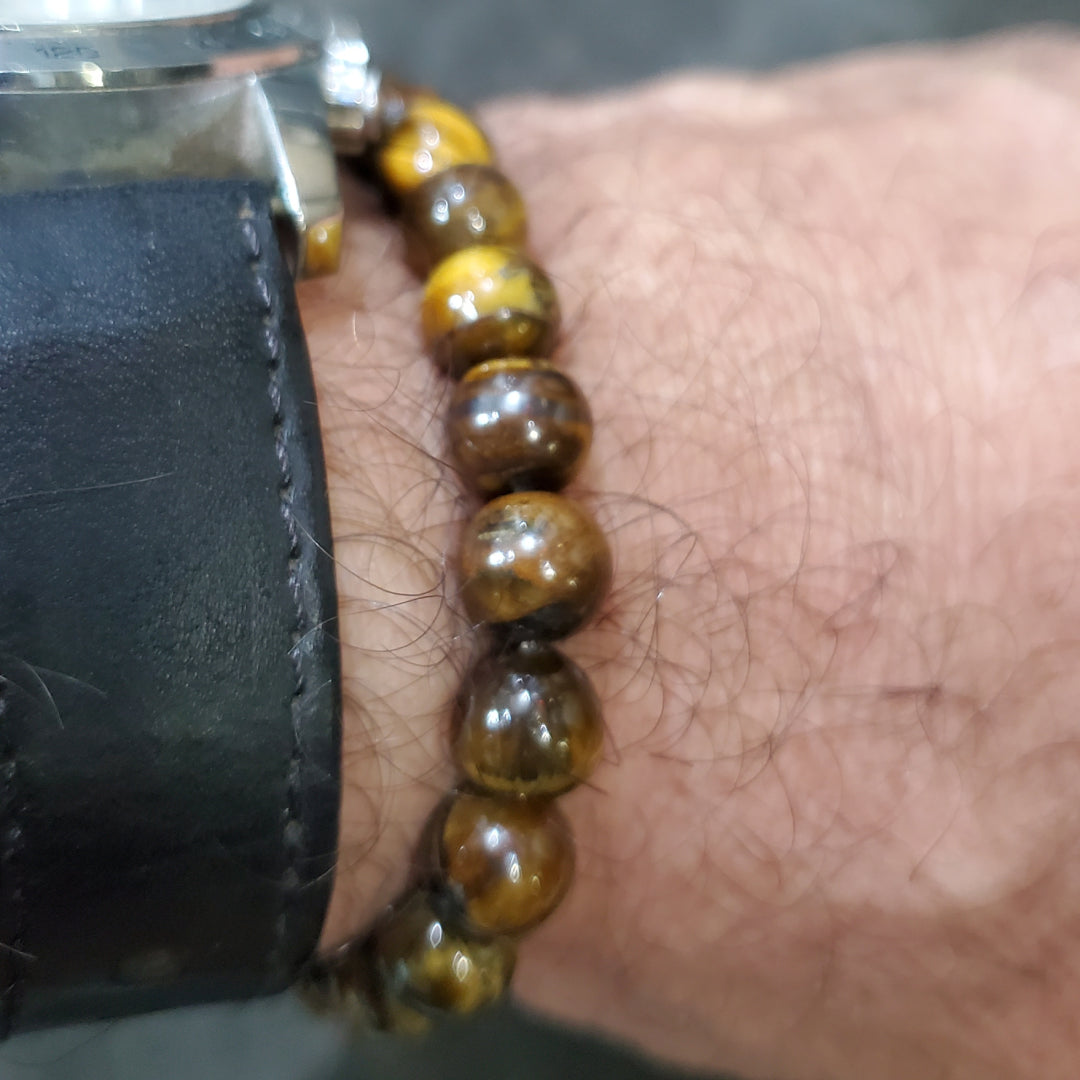 Bracelet en pierre oeil de tigre de magnifique éclat.