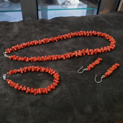 Serie Corail rouge naturel classé du premier choix