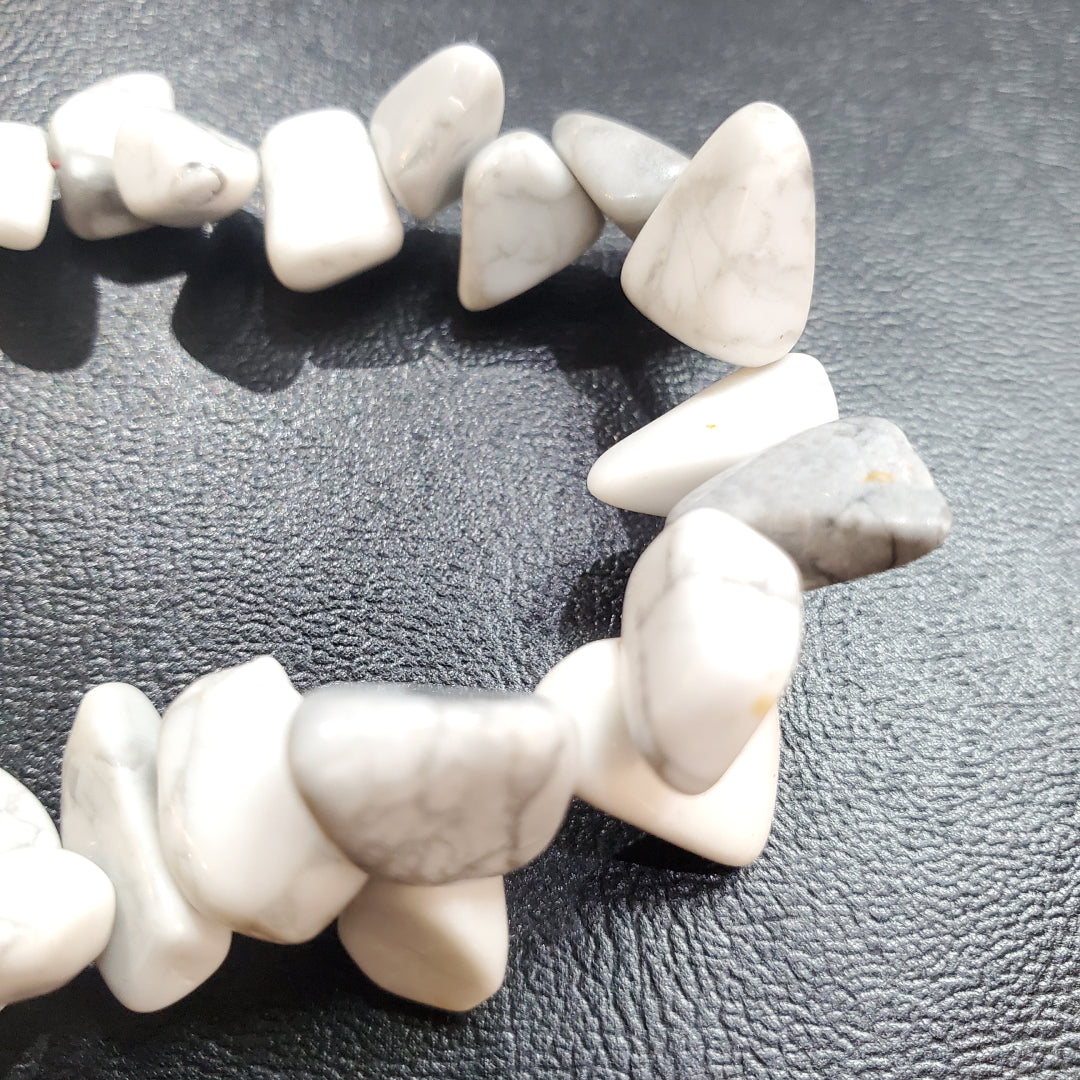 Collier et boucles d’oreilles en pierre Howélite Naturelle avec argent  massif