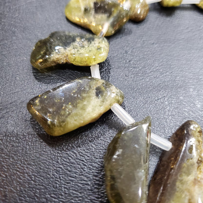 Collier Femme en pierres Grenat Vert Naturelles