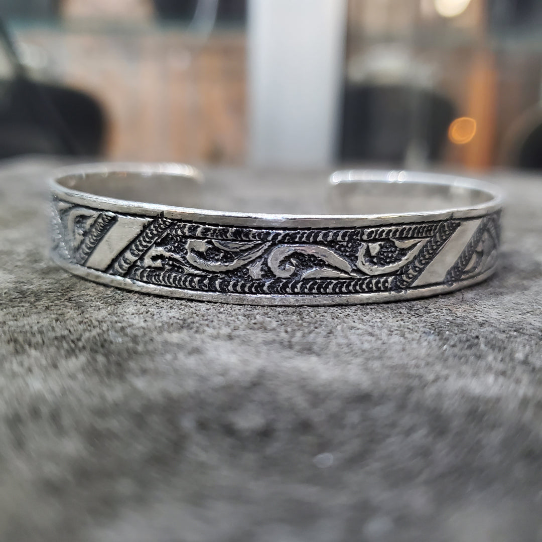 Bracelet Amazigh et Berbère en argent 925 profil feuilles d'arbre