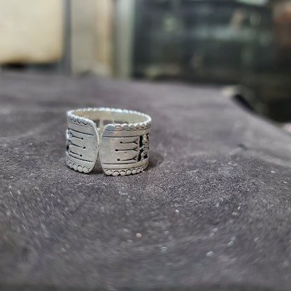 Bague Berbère Amazigh en Argent 925 Motif Khomsa Gravé à la Main
