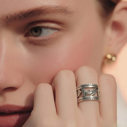 Bague Berbère Amazigh Large en Argent 925 – Motifs Poisson en Série Gravés à la Main | Lunja