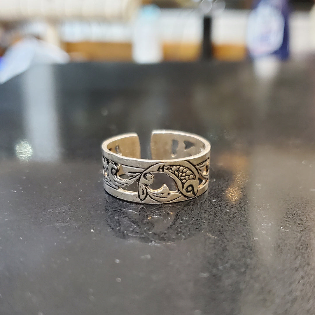 Bague Berbère Amazigh en Argent 925 – Motif Poisson Gravé à la Main | Lunj