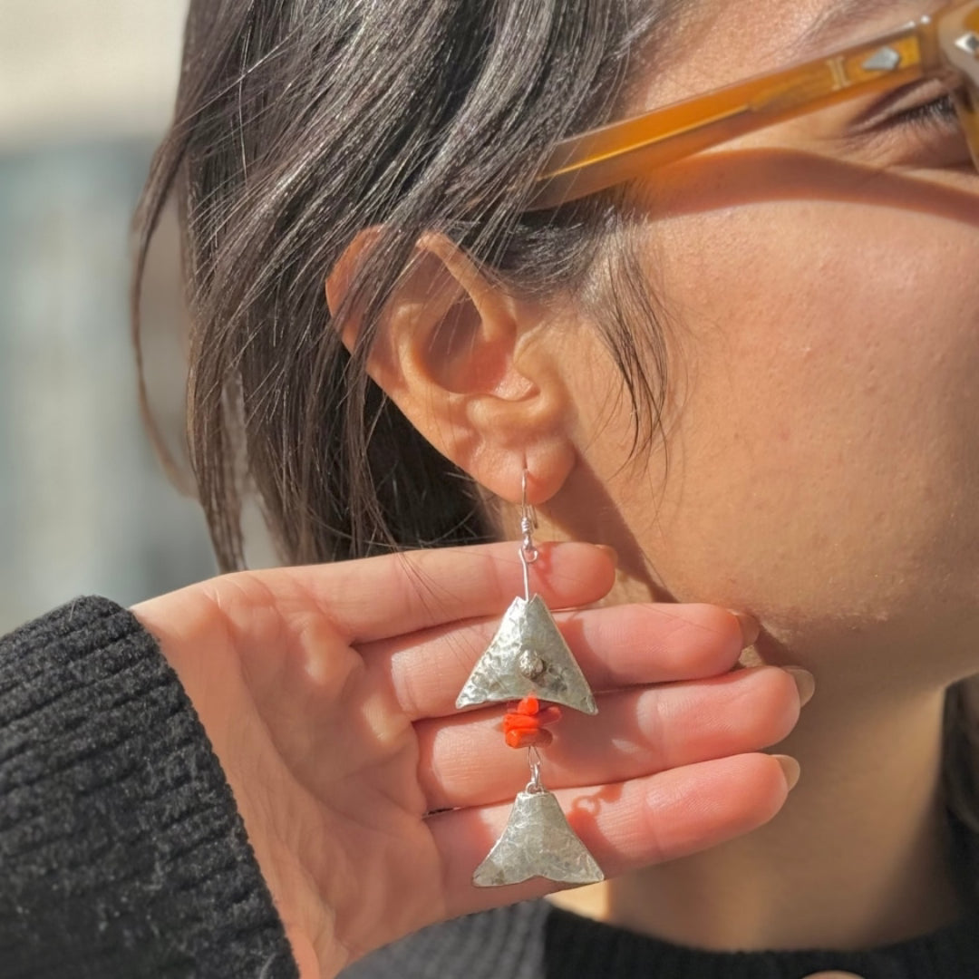 Boucles d'oreilles en argent 925 et corail rouge naturelle