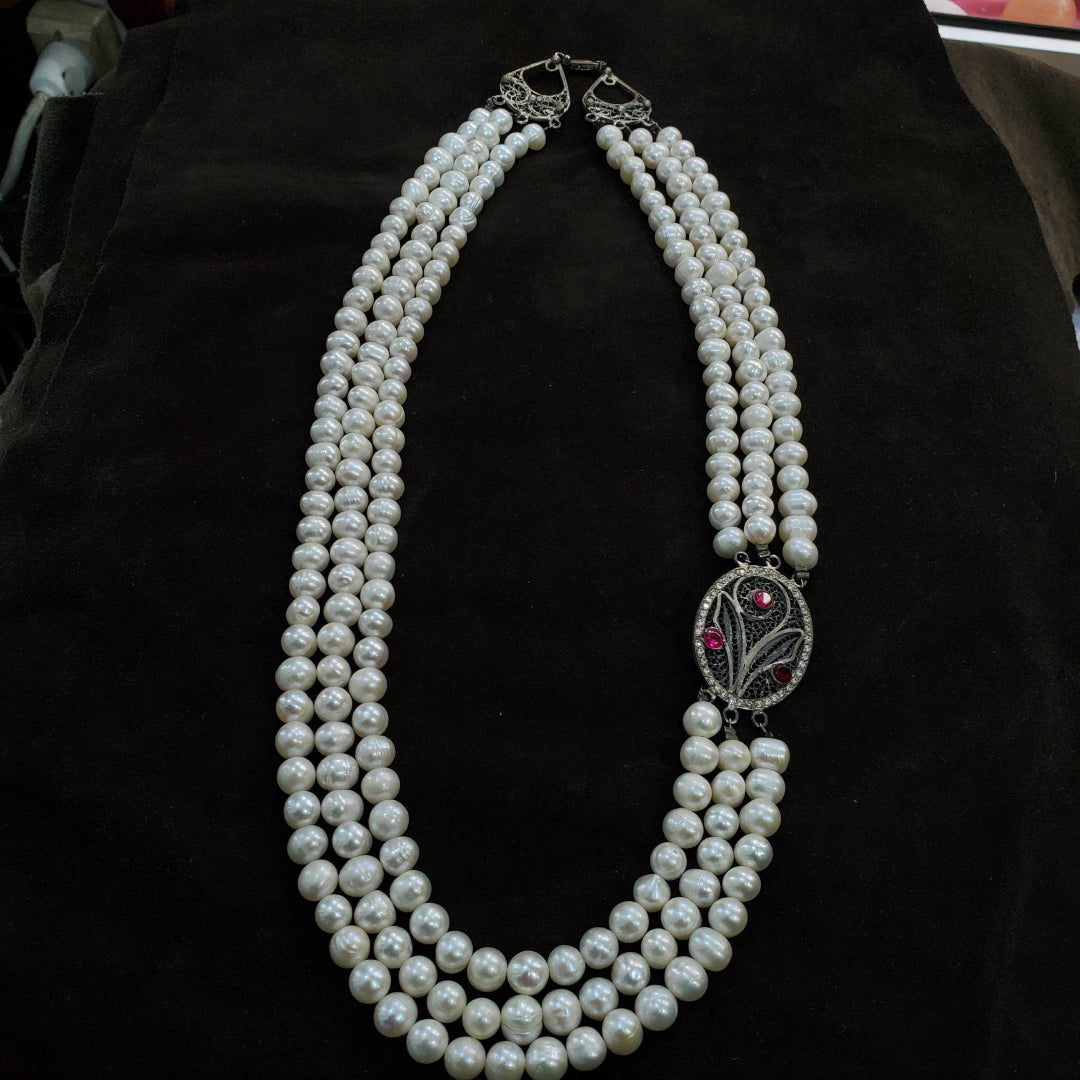 Collier Sautoir 3 Rangées en perles de culture Blanches et argent 925