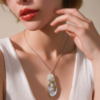 Collier en Argent 925 avec Pendentif en Nacre Naturelle Taille Moyenne