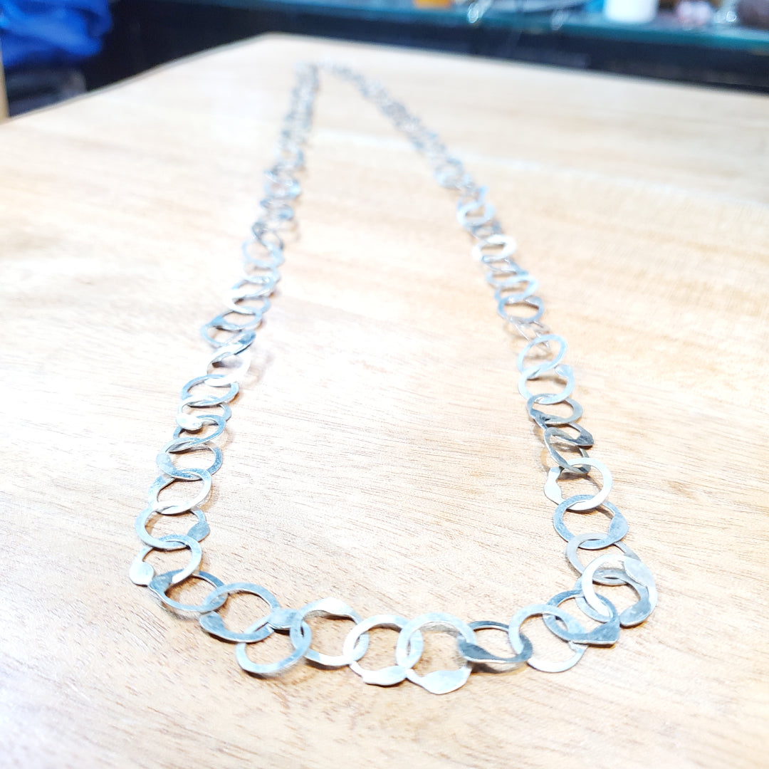 Collier Sautoir Berbère Tunisien “Rihanna” en Argent – Bijou Artisanal Authentique