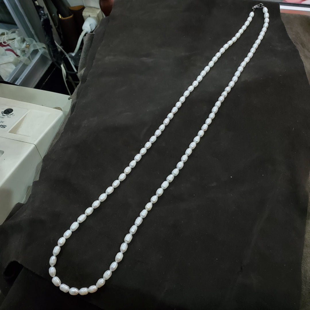 Collier Sautoir 96 cm Perles de Culture naturelles Blanches