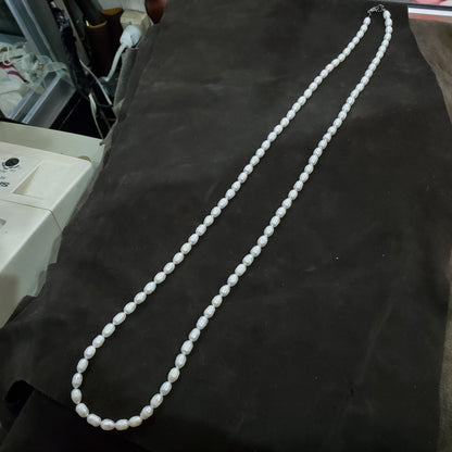 Collier Sautoir 96 cm Perles de Culture naturelles Blanches