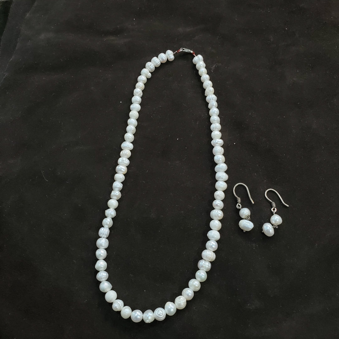 Collier en Perles de Culture Naturelles de 4 mm