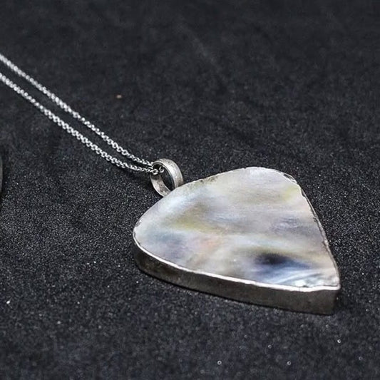 Collier en argent 925 avec un motif en Nacre de la mer