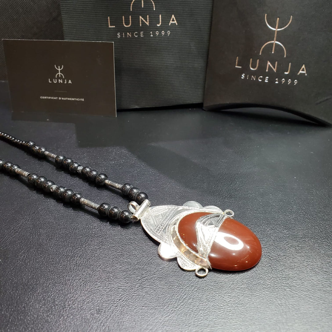 Collier Amazigh en Argent 925 avec Pierre Cornaline Naturelle avec Motif Agadez Gravé à la Main