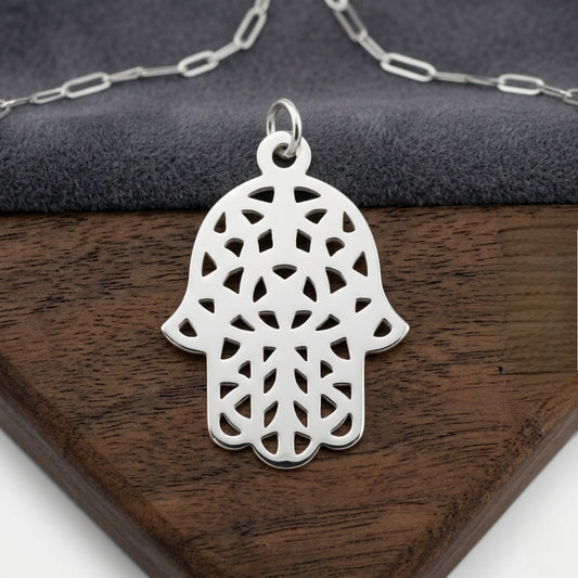 Pendentif Khomsa ou Main de Fatma Berbère Tunisienne en Argent  Fait Main