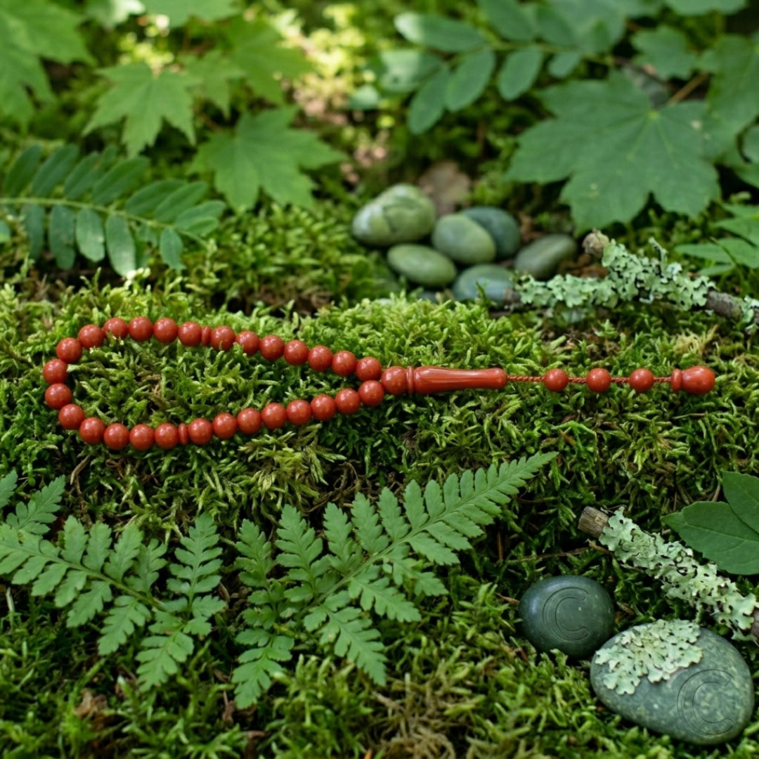 Tasbih en Corail Rouge de Tunisie Supérieur – Chapelet Musulman Fait Main (33 Perles - 5mm)