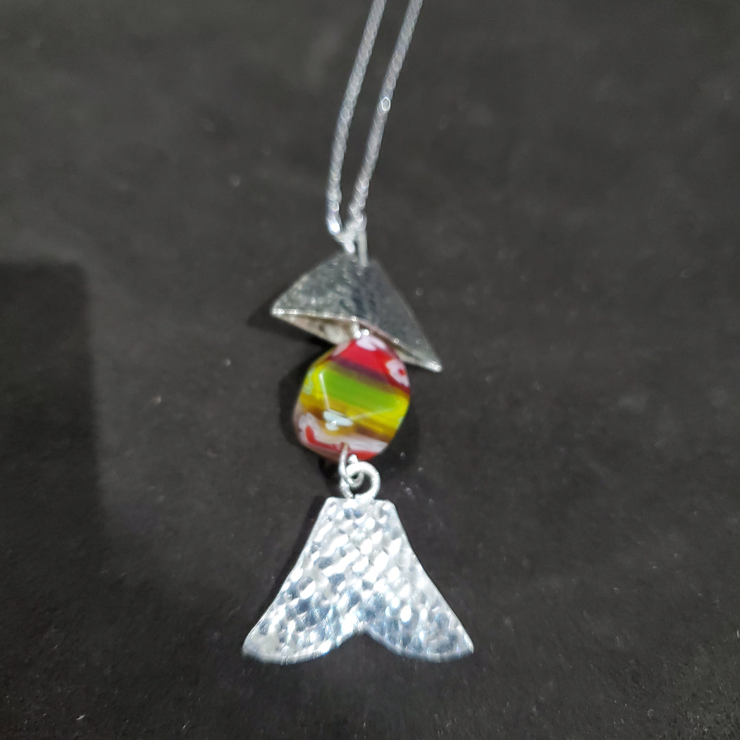 Collier Poisson en Argent 925 avec Perle Cubique Orange  en Verre de Murano Millefiori