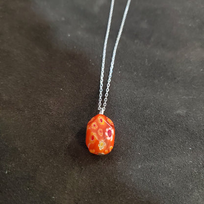 Collier en Argent 925 avec Pendentif Cubique en Verre de Murano Millefiori Orange