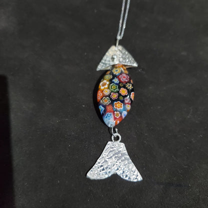 Collier Poisson en Argent 925 avec Perle Ovale  en Verre  de Murano Millefiori
